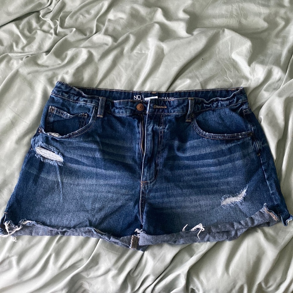 No boundaries, size 15, Jean shorts